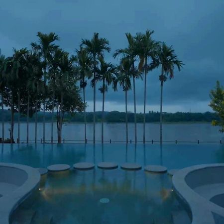 The River Retreat Heritage Ayurvedic Resort Shoranur Exteriör bild